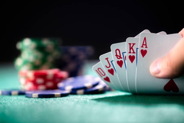 Struktur cashback mingguan untuk pemain Domino QQ di radjaspin